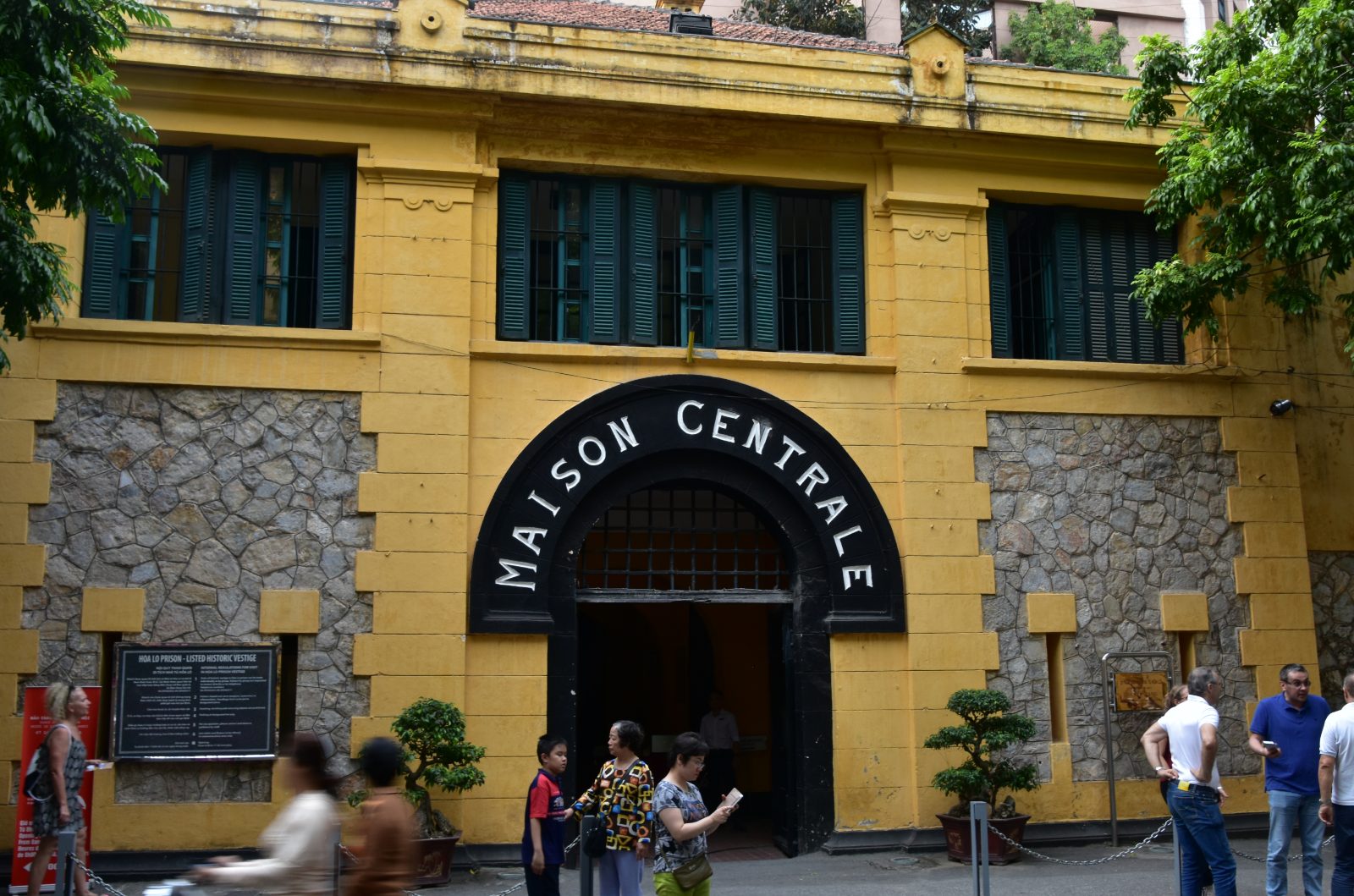 Hoa Lo Prison Museum, Hanoi