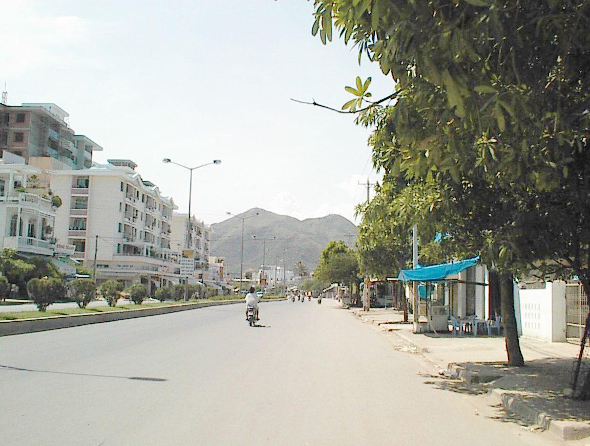 The Tran Phu beachfront strip in Nha Trang