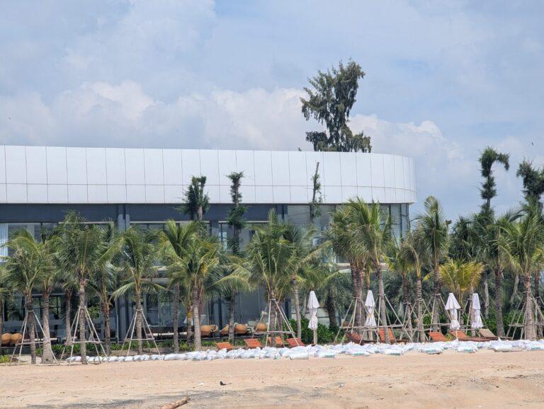 The quiet beach at Ho Tram, a short drive from Vung Tau