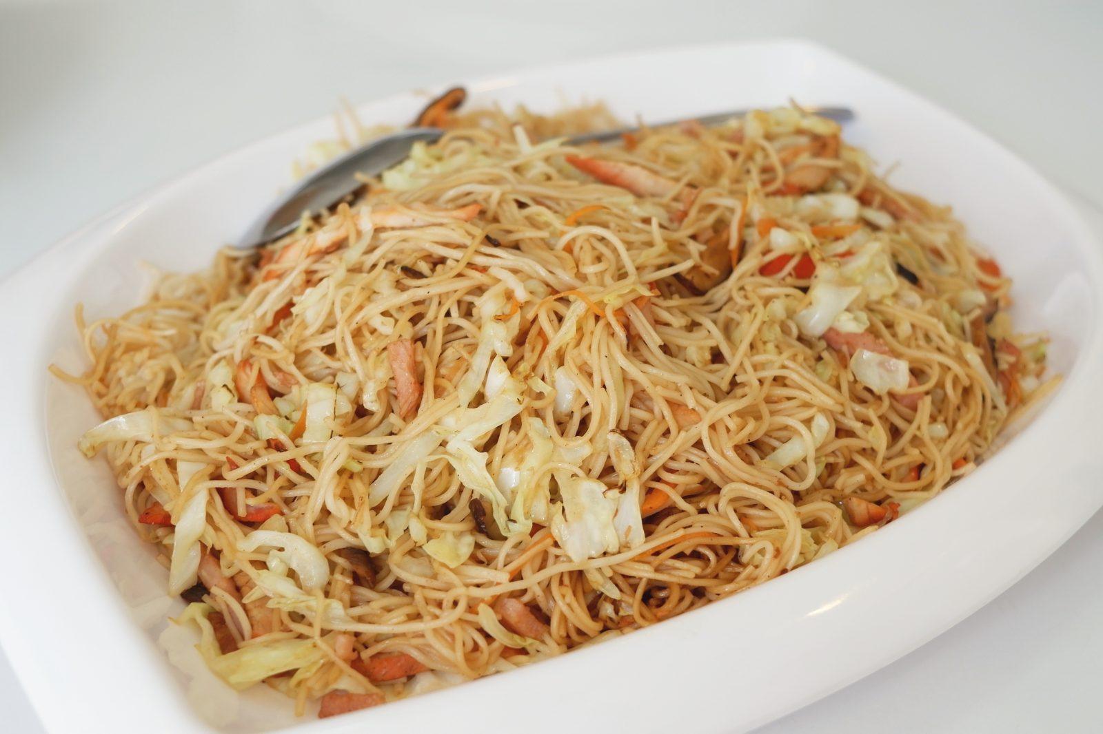 A plate of Hokkien mee stir-fried noodles, a Phuket Old Town specialty